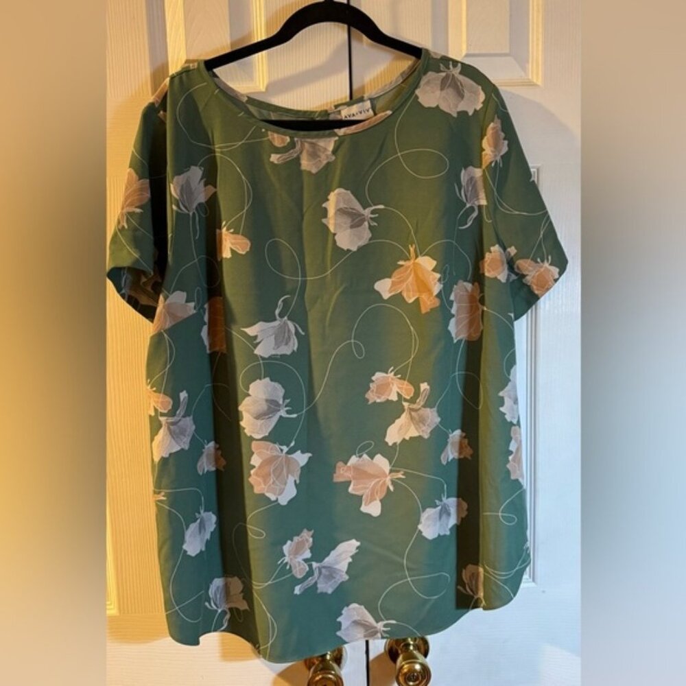 Ava & Viv Green Floral Blouse